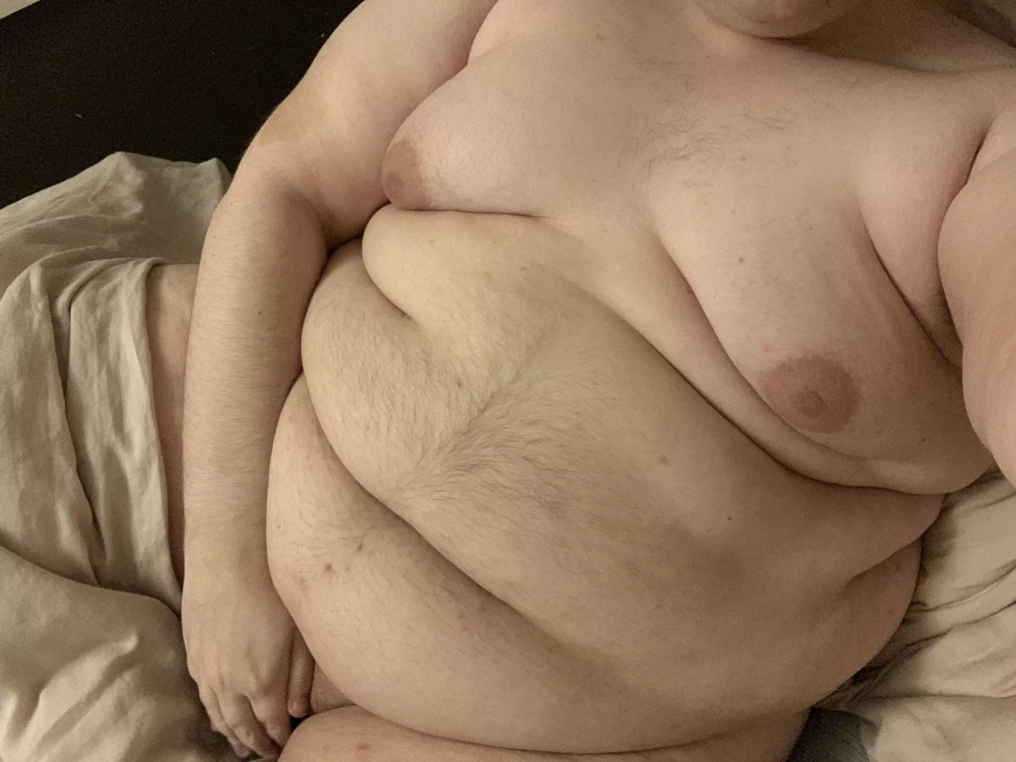 It’s starting to get colder, I’ll keep you warm under these sheets…