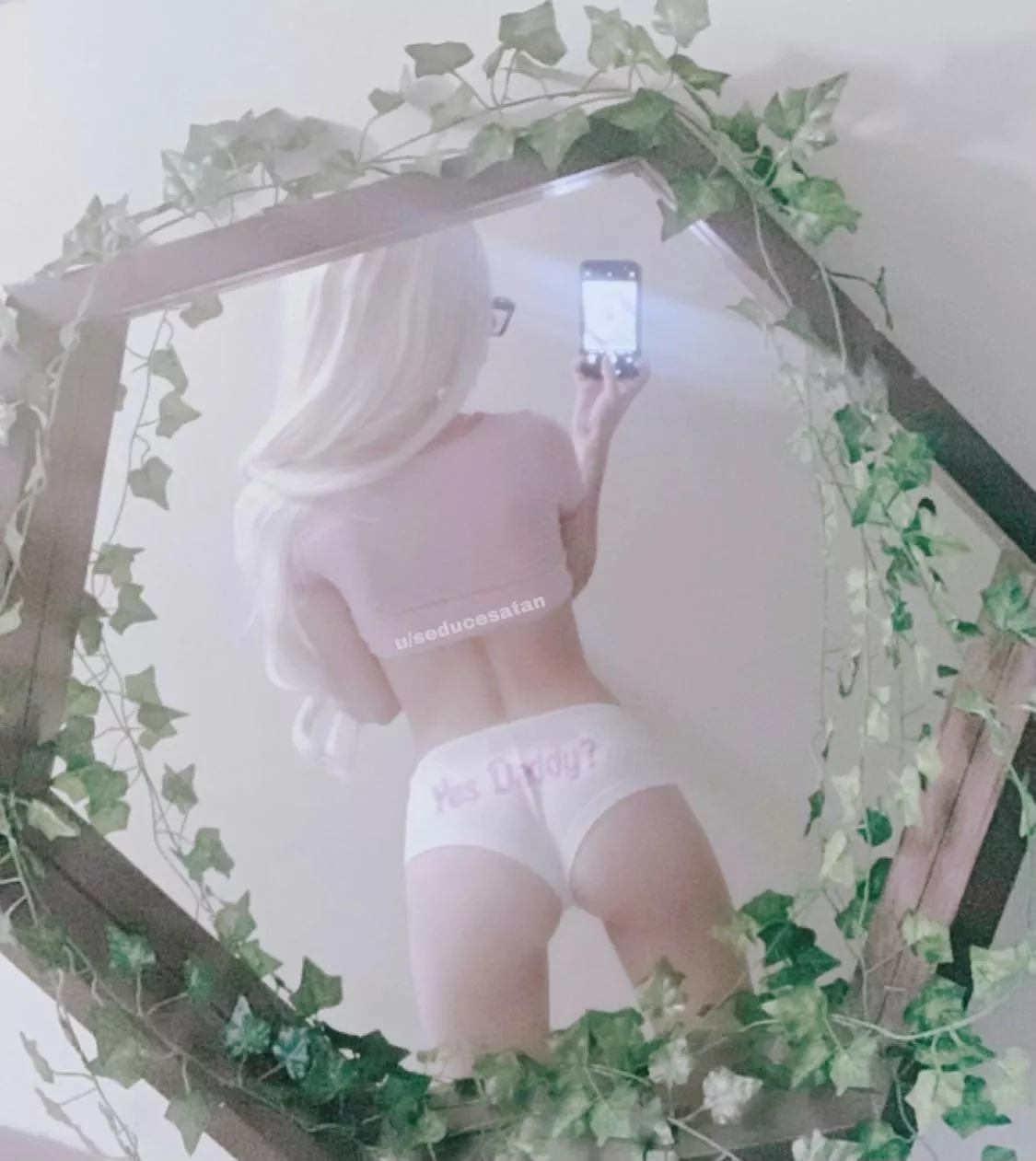 it’s sunday bumday :) 🤍