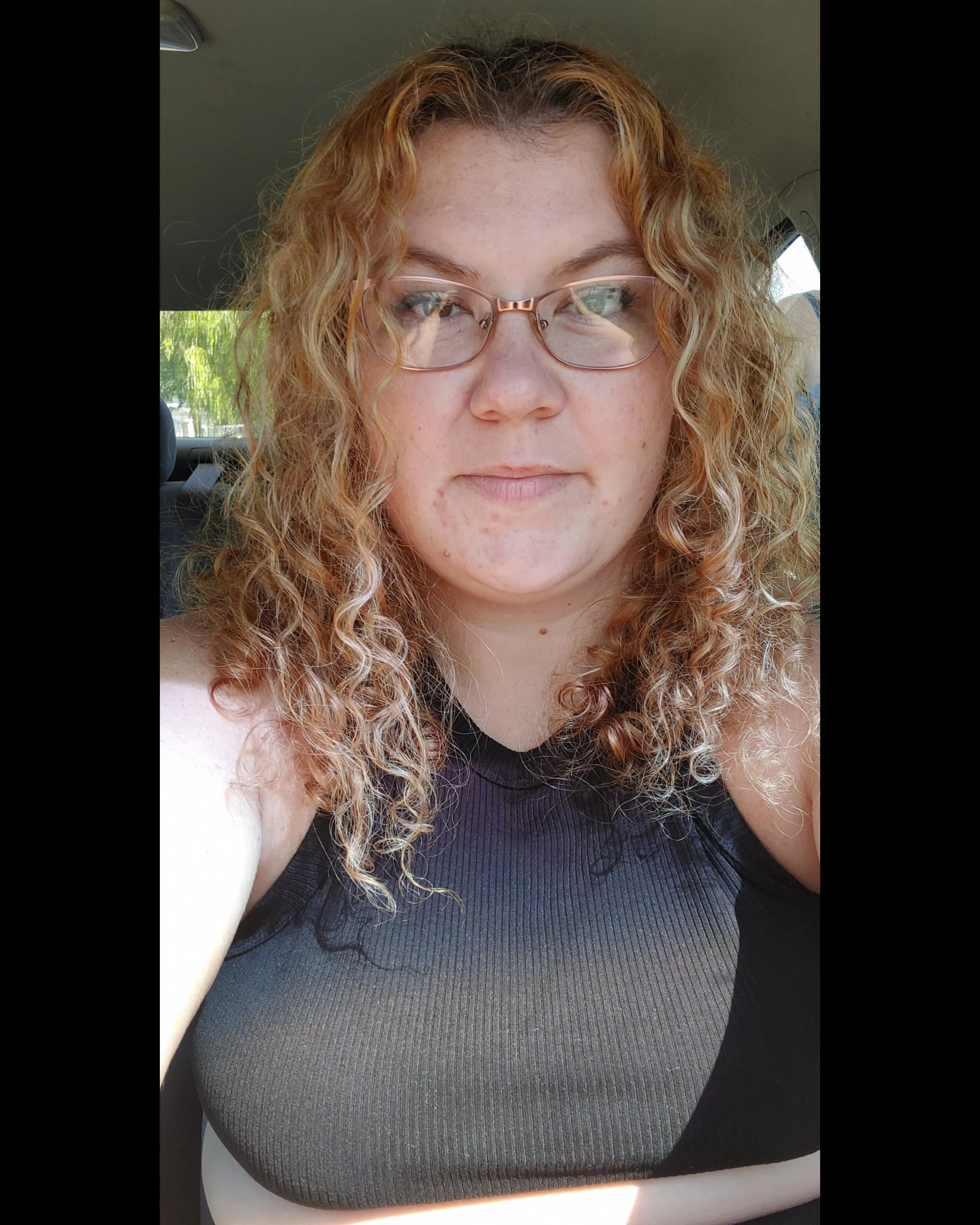 It's the curls for me.