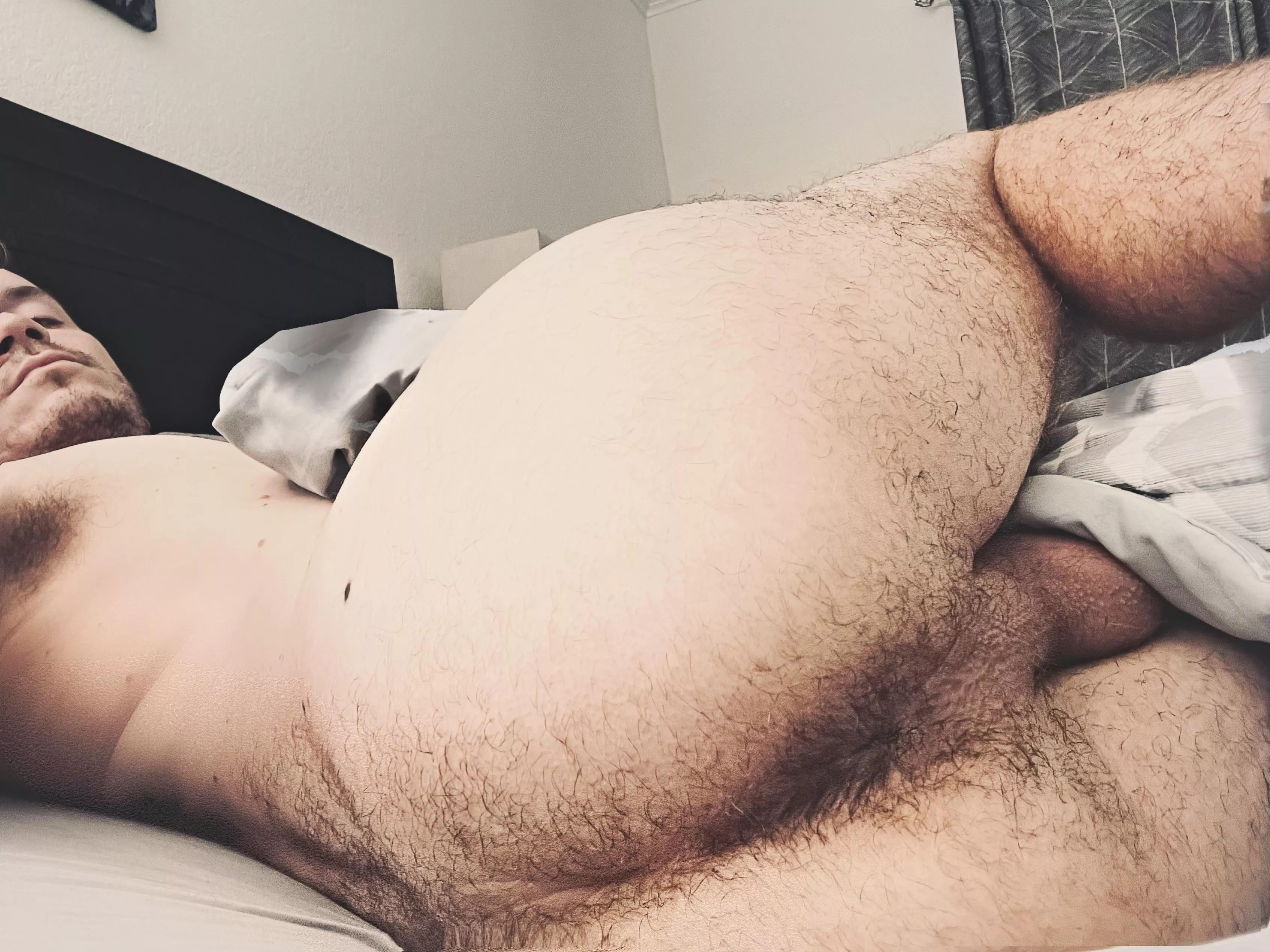 It’s time for some manhole work and ball play. Any hairy college jocks wanna trade? :p