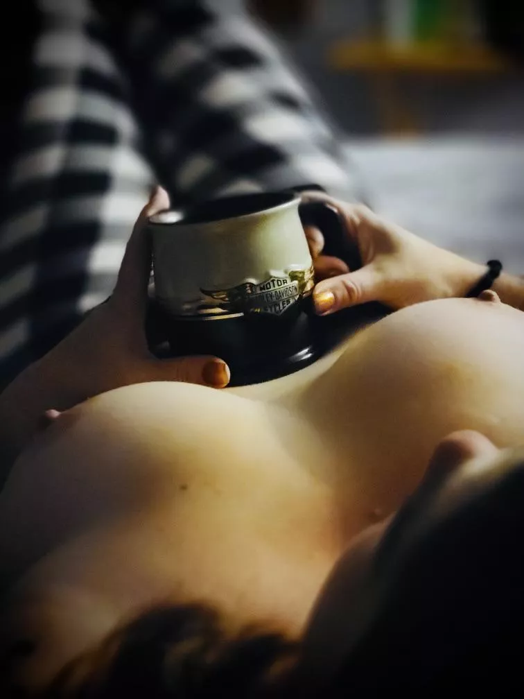 It’s Titty Tuesday...who wants to go for a ride??💋☕️ It’s Titty Tuesday...who wants to go for a ride??💋☕️