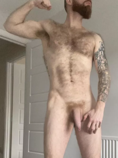 It’s Valentine’s Day! Here have a nude ❤️