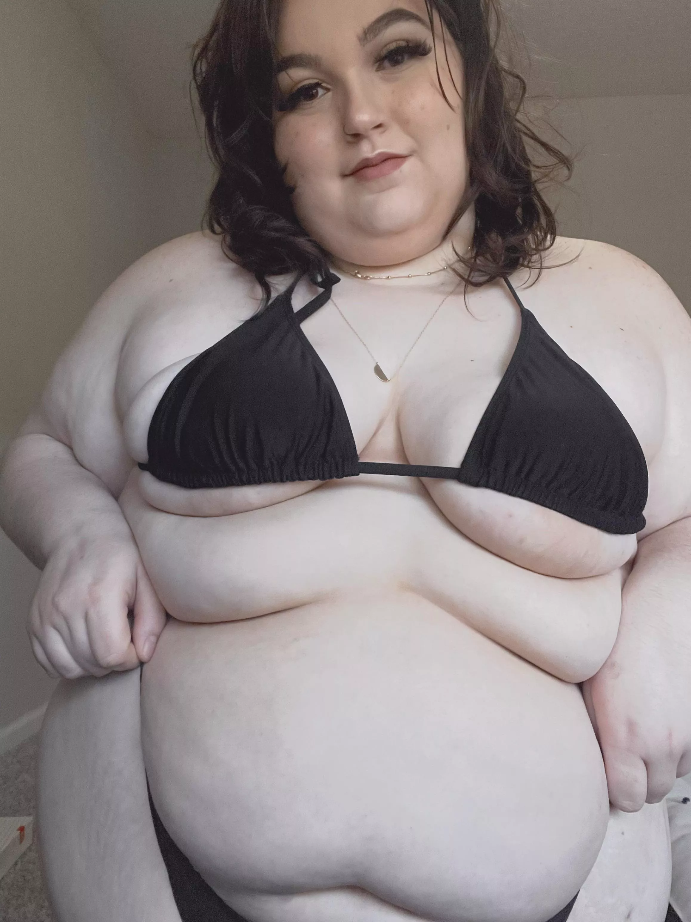 itty bitty bikini 💕