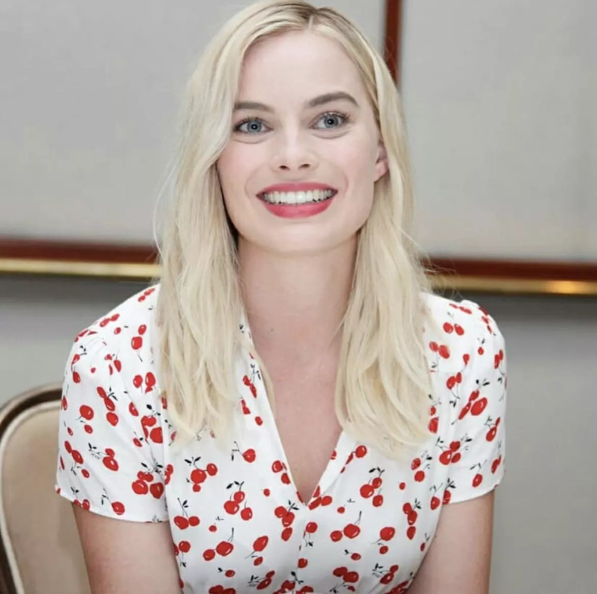 I’ve been thinking about Margot all day. Dominate me for her and make me explode.