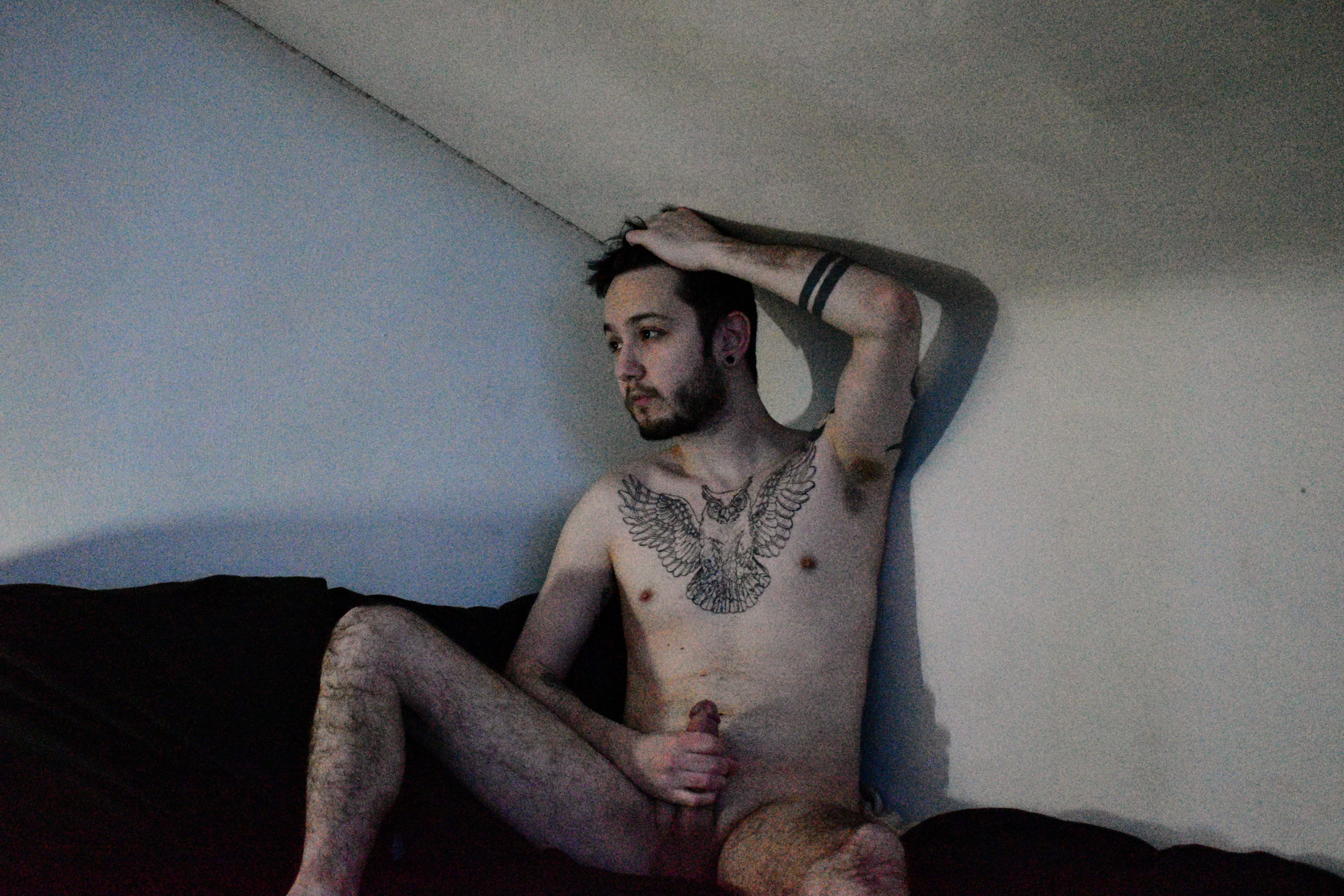 I've been trying to get a bit more creative with my shots, what do you think? 😬😈