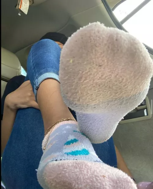 I’ve been wearing these socks for a whole week now😌