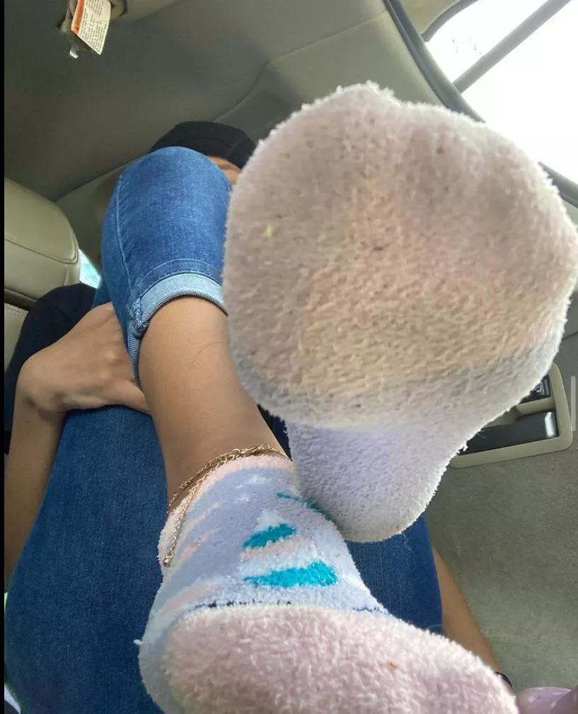 I’ve been wearing these socks for a whole week now😌