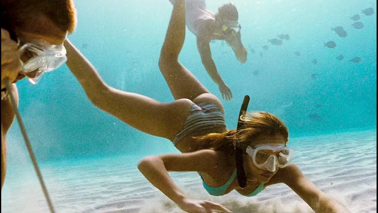 Jessica Alba - Into the blue