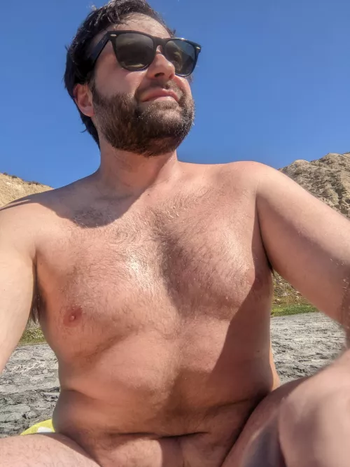 Join me at the nude beach anyone..?