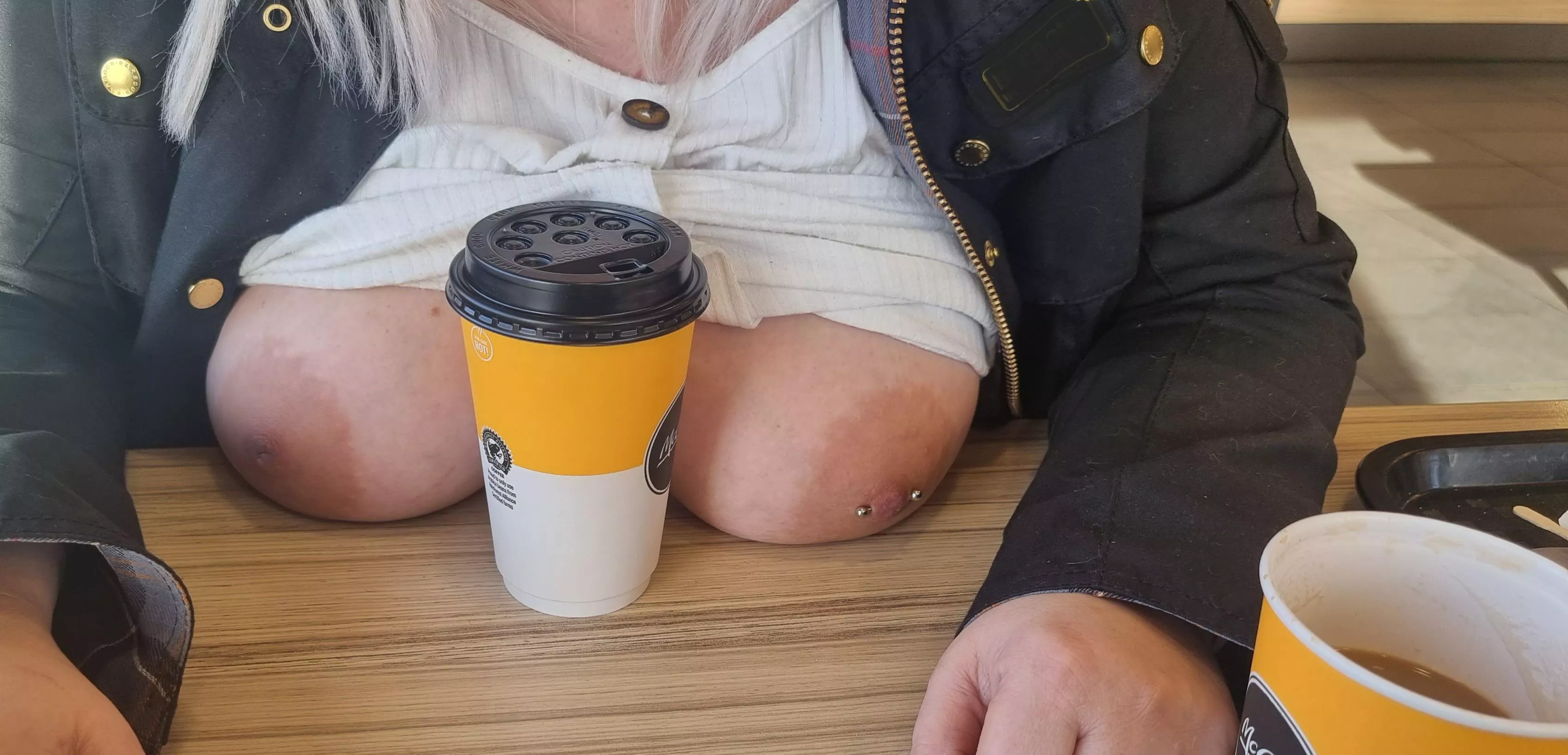 Join me (f)or a McDonald's? 🥰😍😘