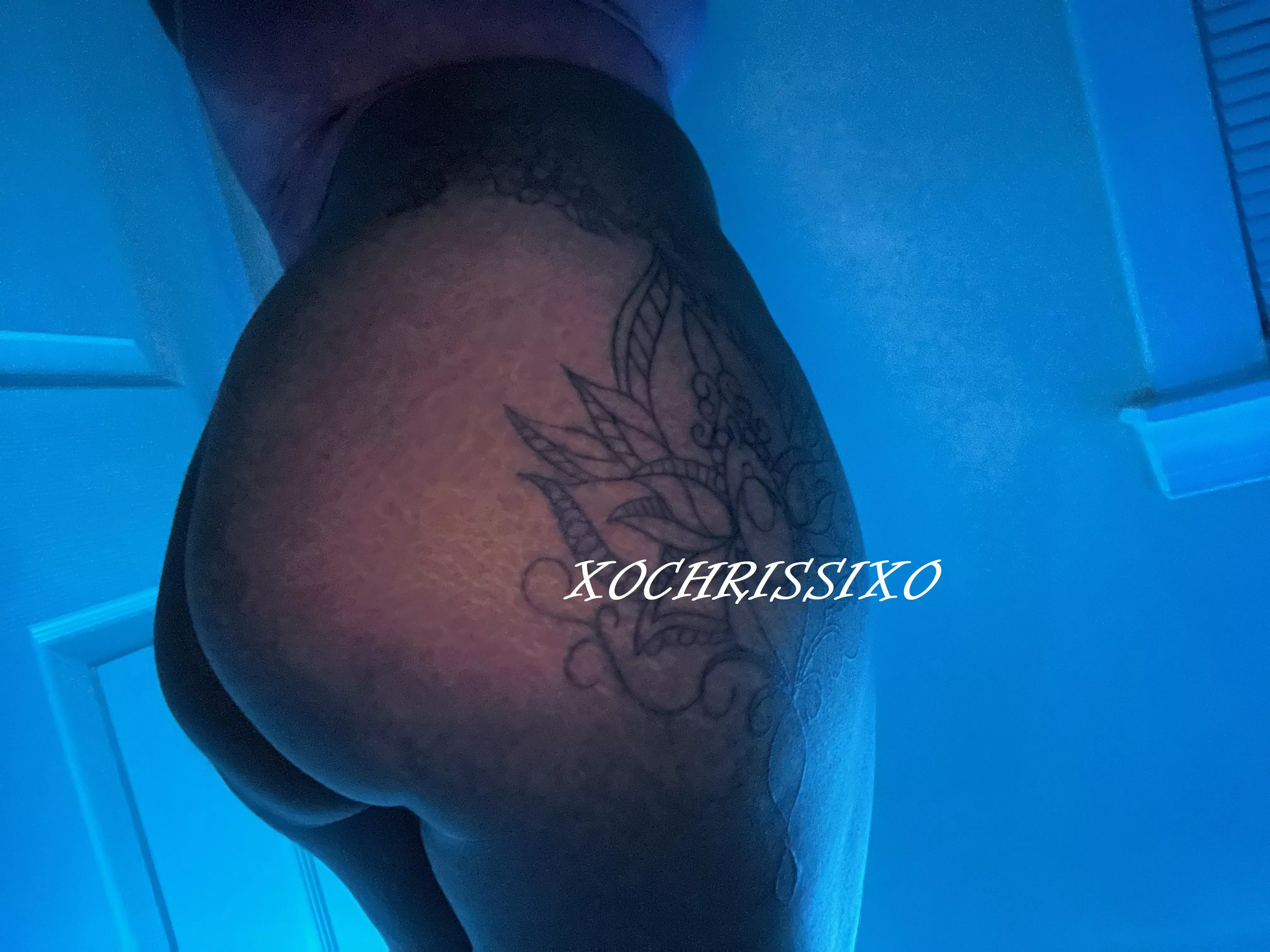 Just a curvy brown girl looking for attention