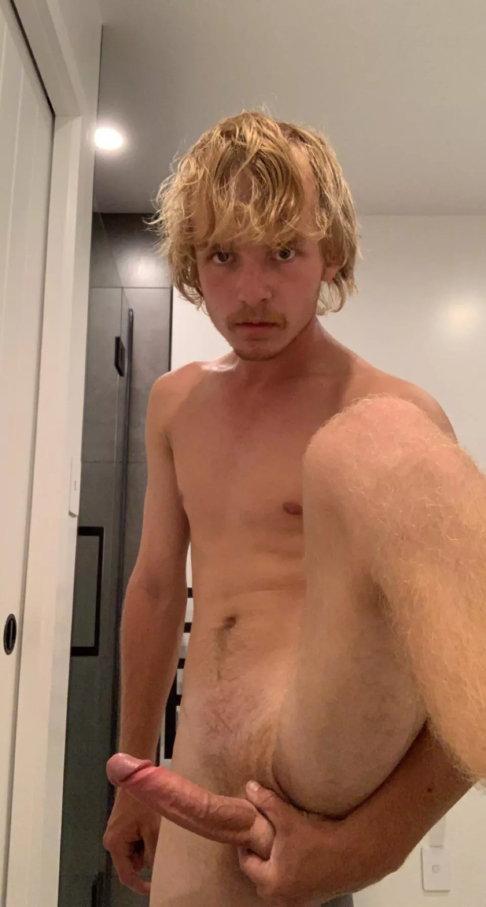 just a dirty builder gripping his tool 🔨