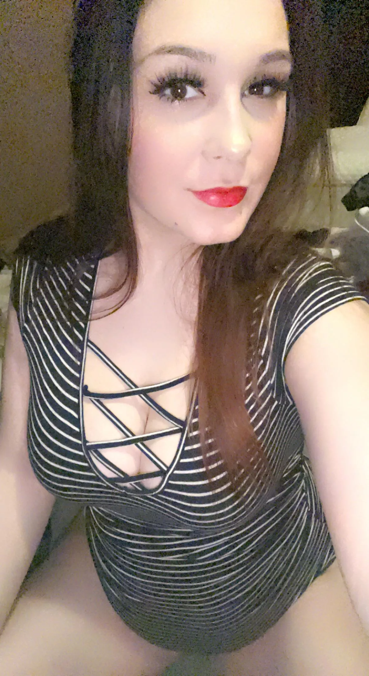 Just a hot mama 😛