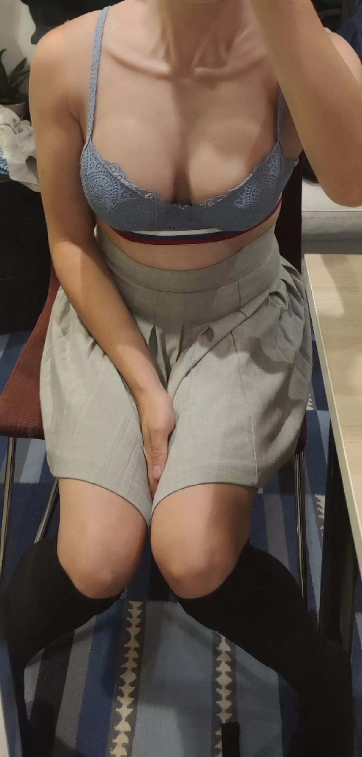 Just a innocent girl. 🥺