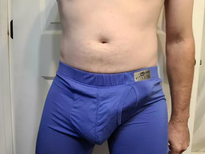 Just a little morning bulge. 😜