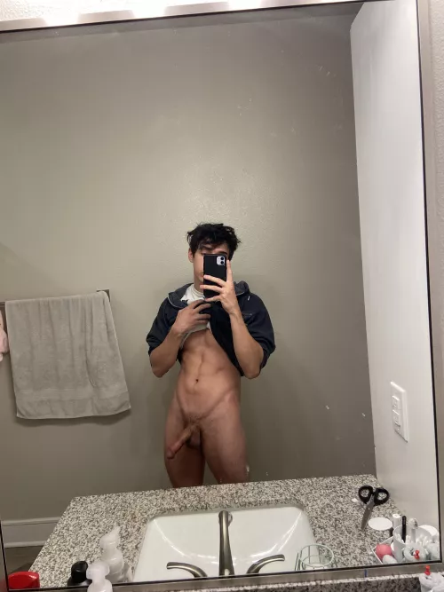 Just a natty bro who likes to share