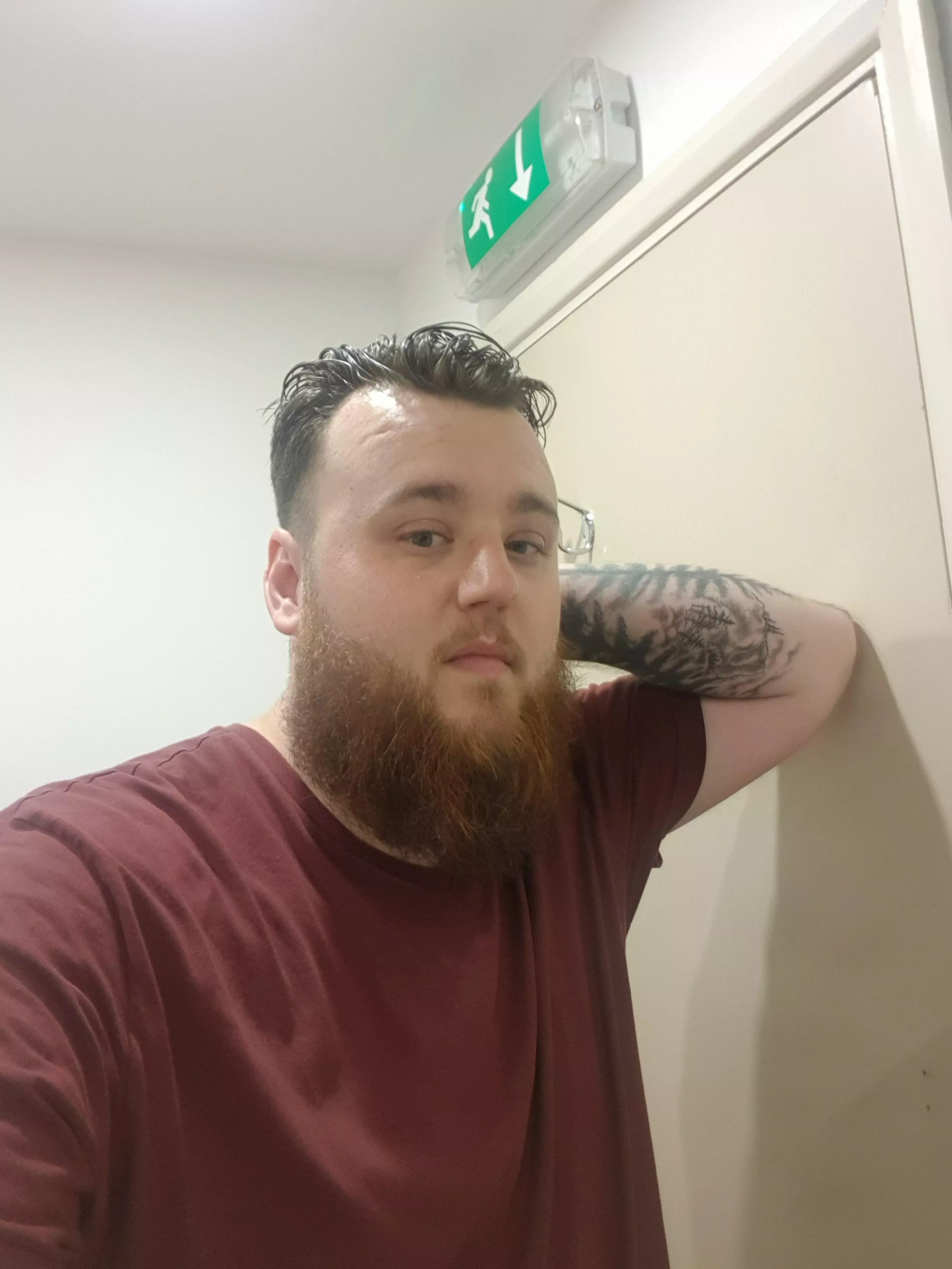 Just a selfie as my first pic to the sub🖐 Just a selfie as my first pic to the sub🖐
