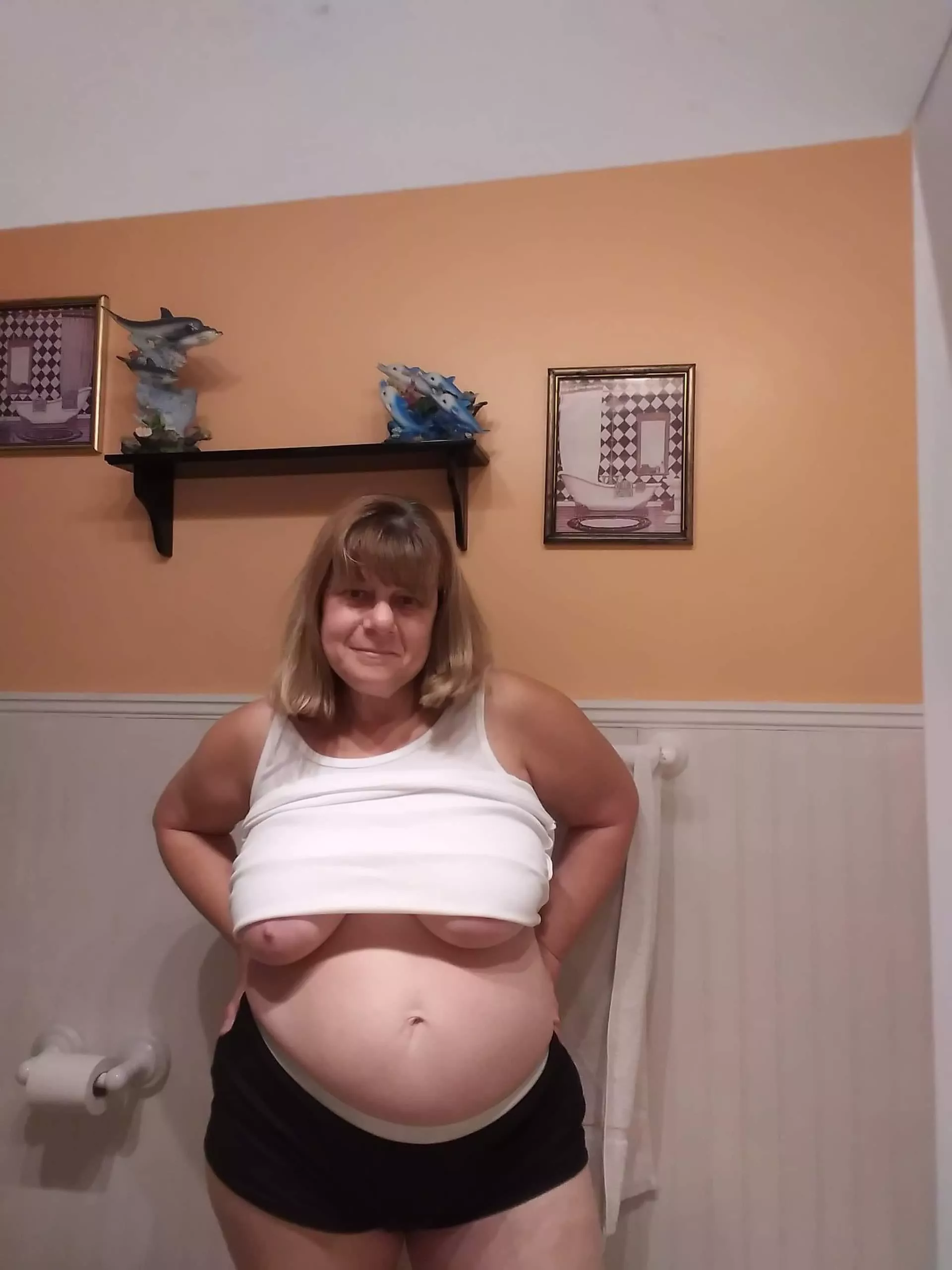 Just a sexy 58 year old retired widow Pennsylvania mountains ❤️