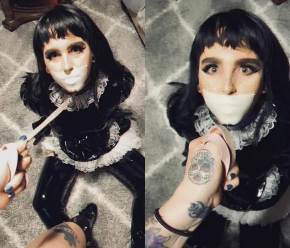 Just a simple tape gag 🖤