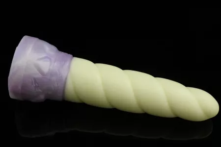 Just added a small Mystic natural to my wishlist two days ago and was able to grab one off of the drop today! So excited ☺️ AND it glows in the dark? Super cool!