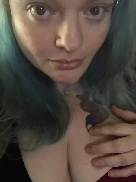 Just another Thursday afternoon with nothing to slide between my lips. (F)