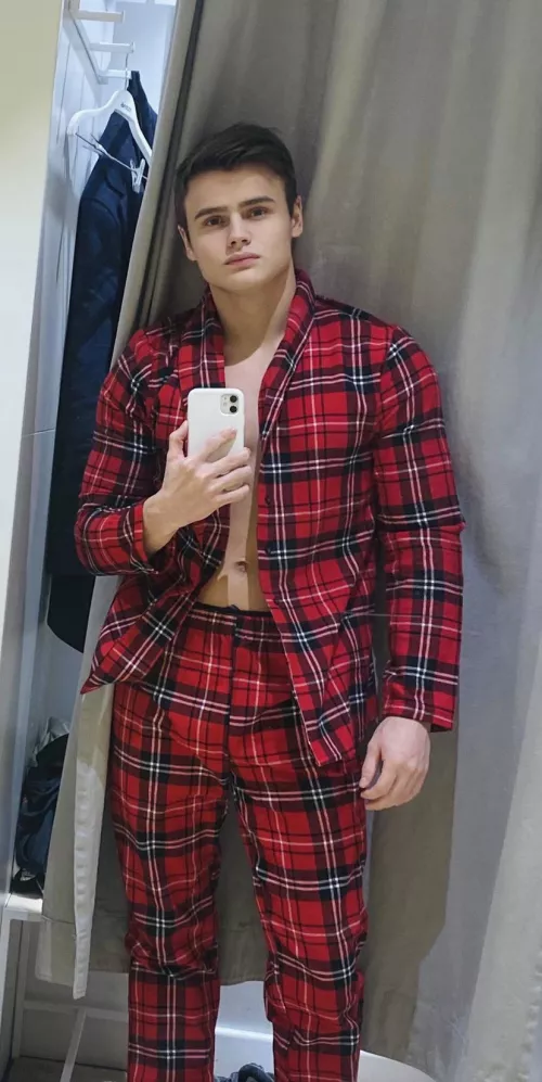 Just clothes shopping 😅