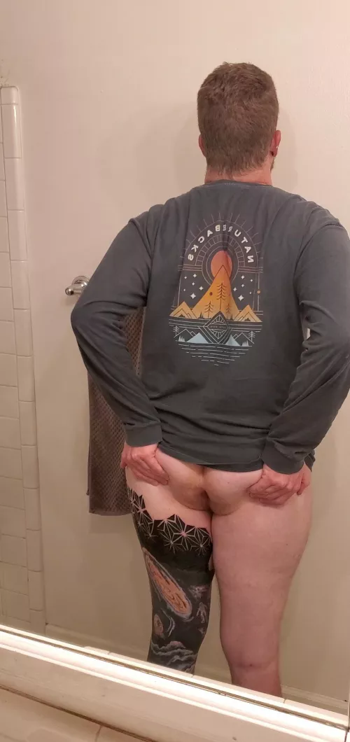 Just felt like spreading my cheeks. Idk 🤪