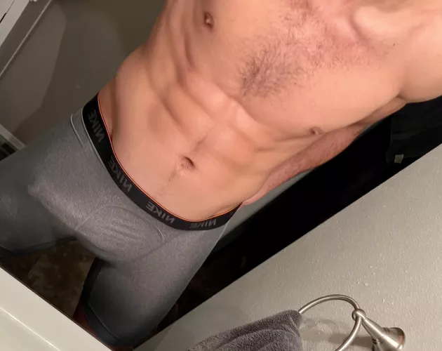 Just finished a late night workout 🏋🏽