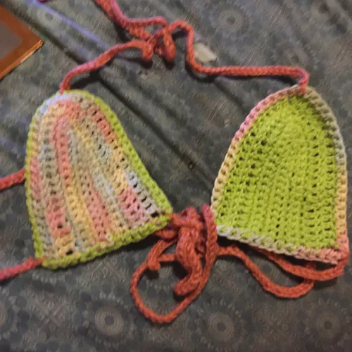 Just finsihed this mutlicolored top in like 2 hours!