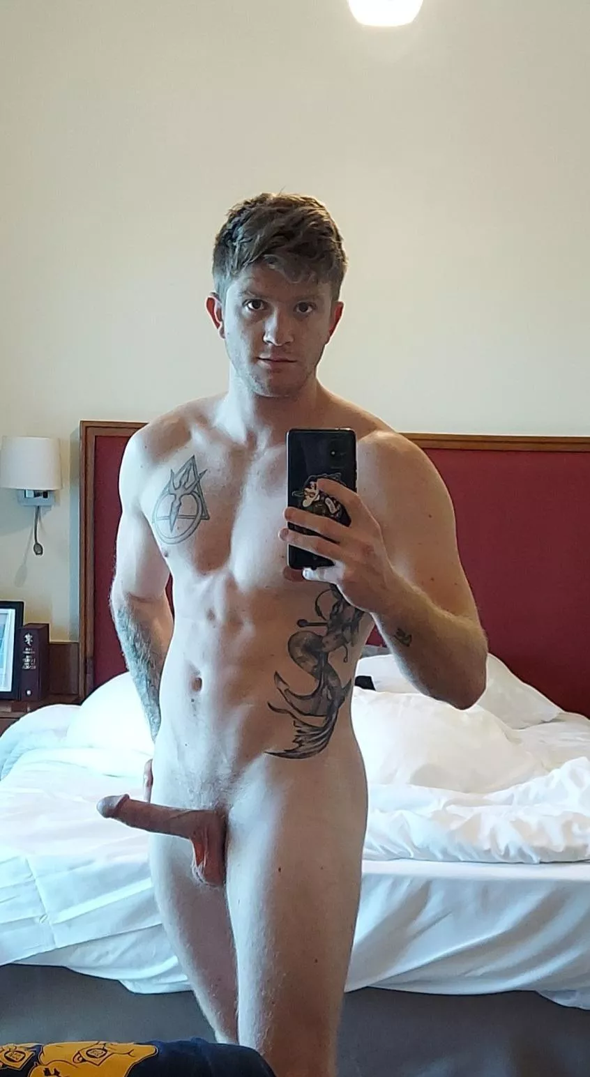 Just found this subreddit. Hopefully I fit in.