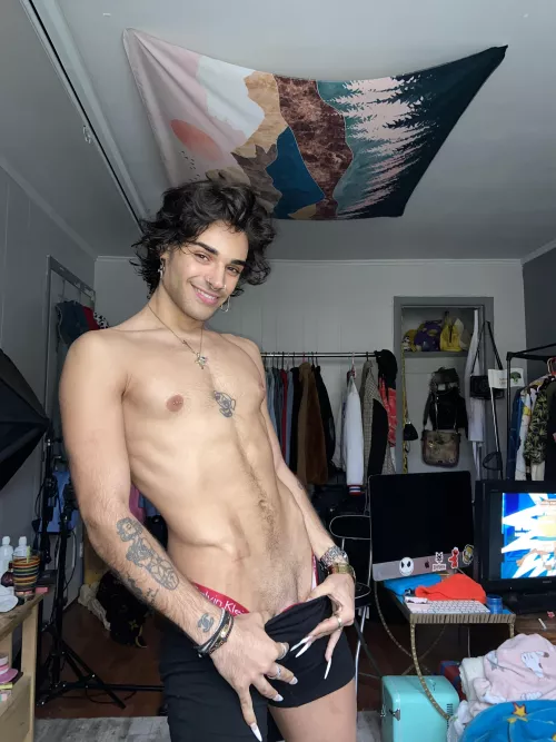 Just got back from vacation and I wanted to say hey cuties!