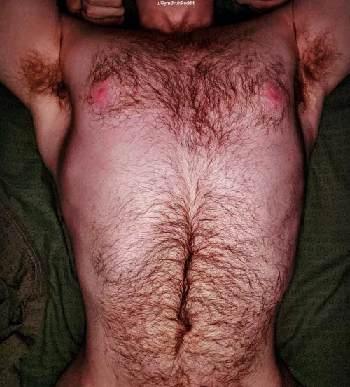 Just got done working out at the gym, who wants to come join me in bed and worship me 😈