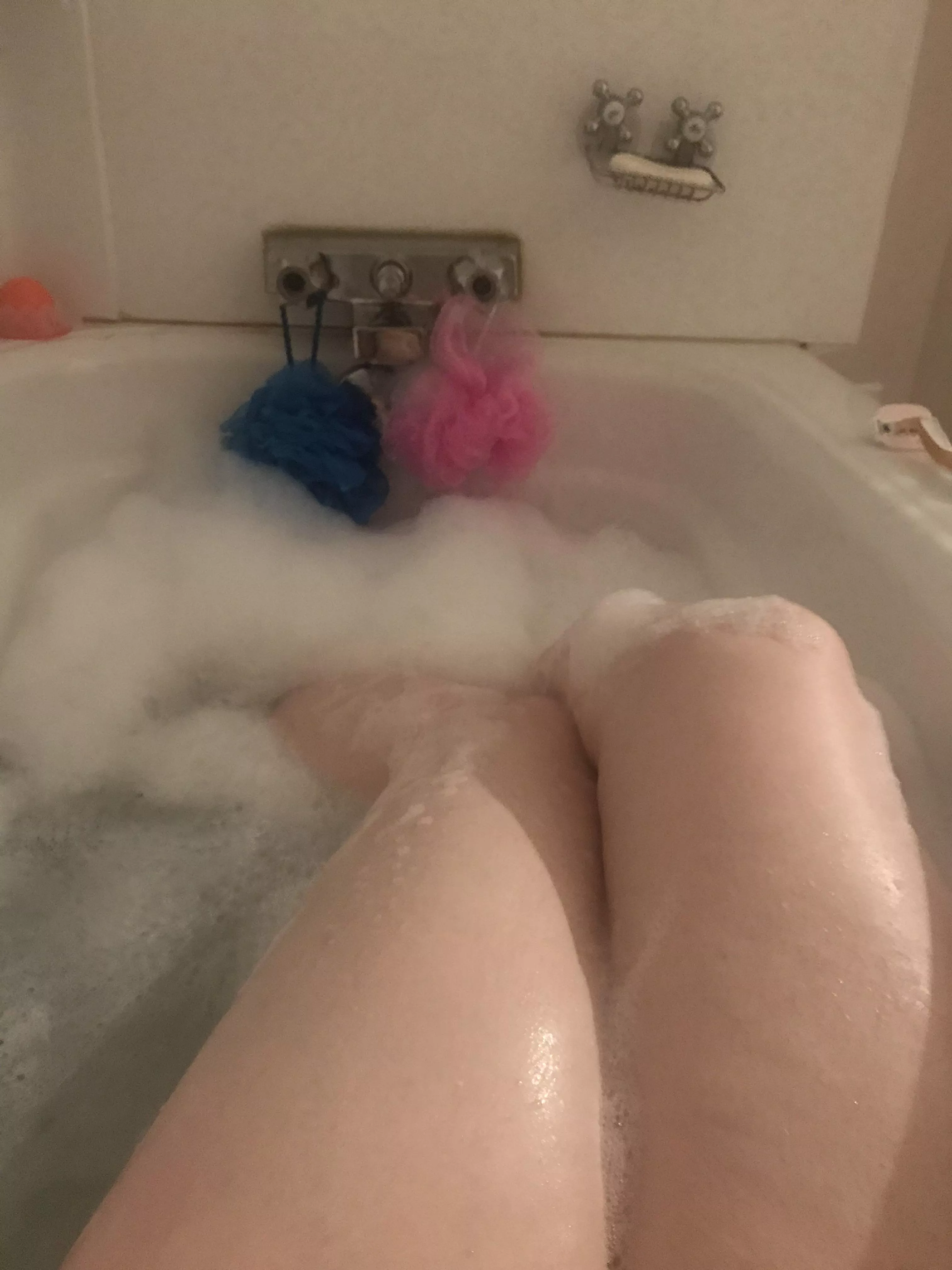 just had a bath. ☺️ laying naked on my bed now hehe.