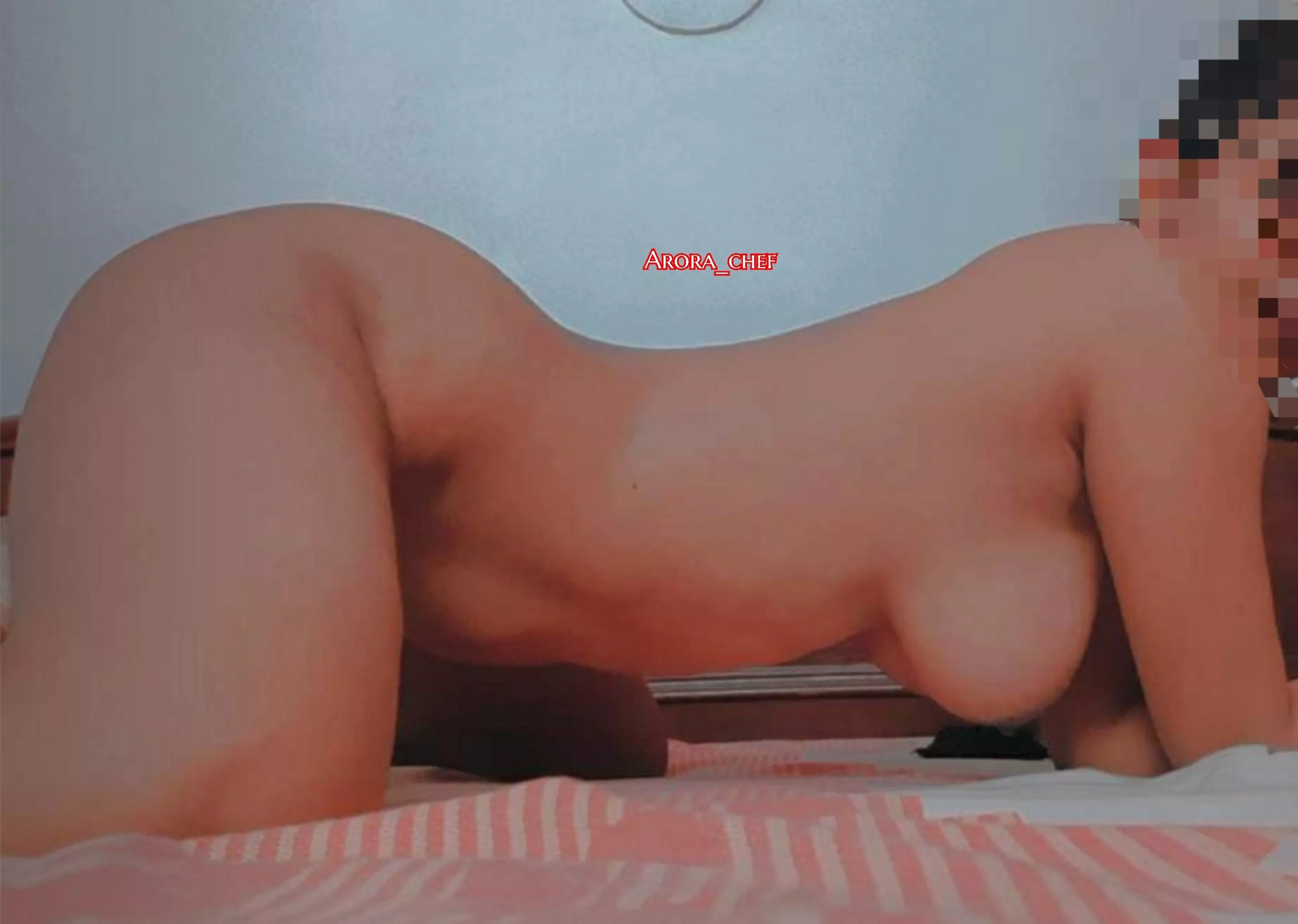 Just in case i[F] you prefer hotties to bend over!!👅