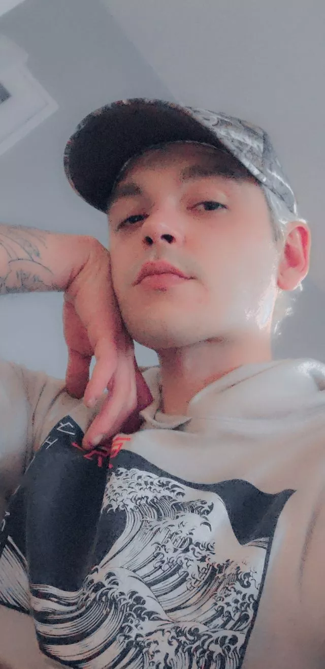 just mildly hanging around. 🥴