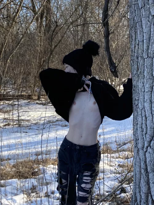 ๐ทJust out on a hike๐ท