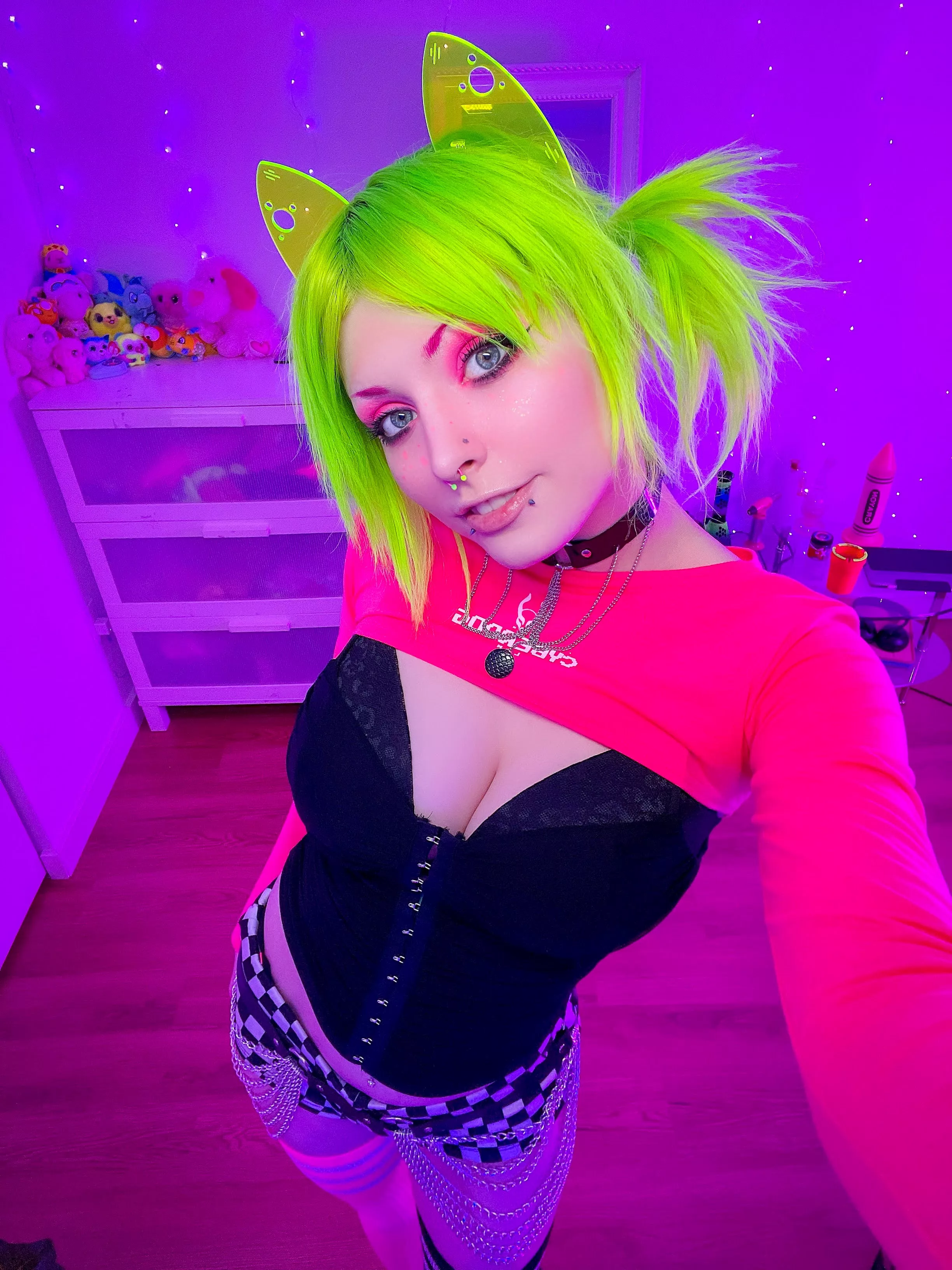 Just rockin' some signature checkered 🤍🖤