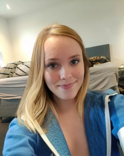 Just saying hi ☺️