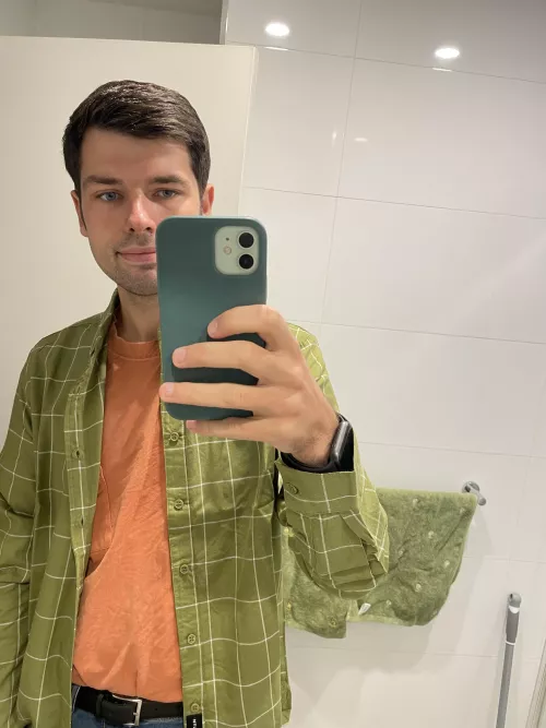 Just trying to match my hand towels π