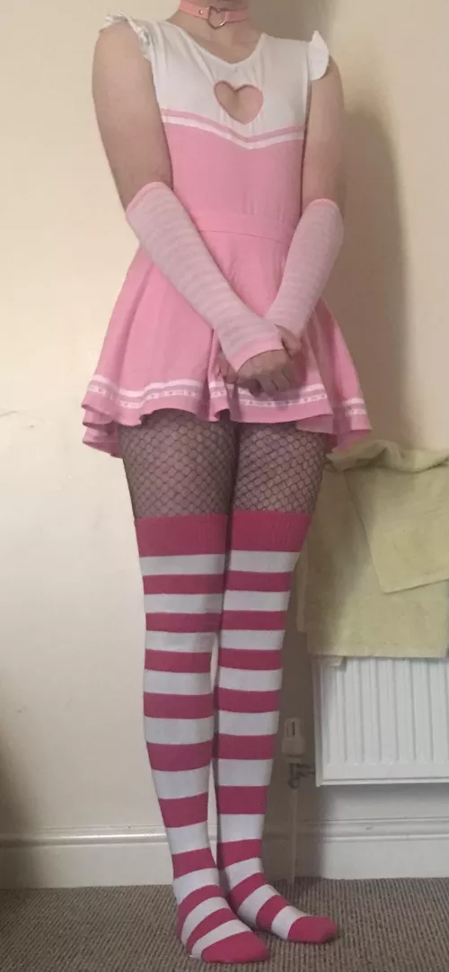 Just tryn to b cute🥰