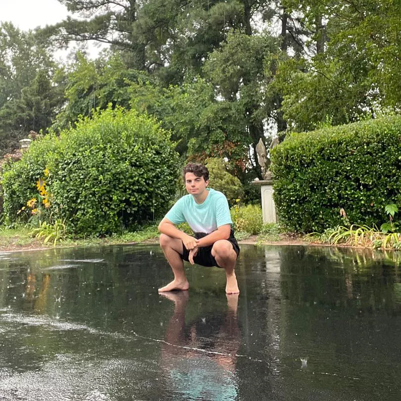just turned 18!! just turned 18!!