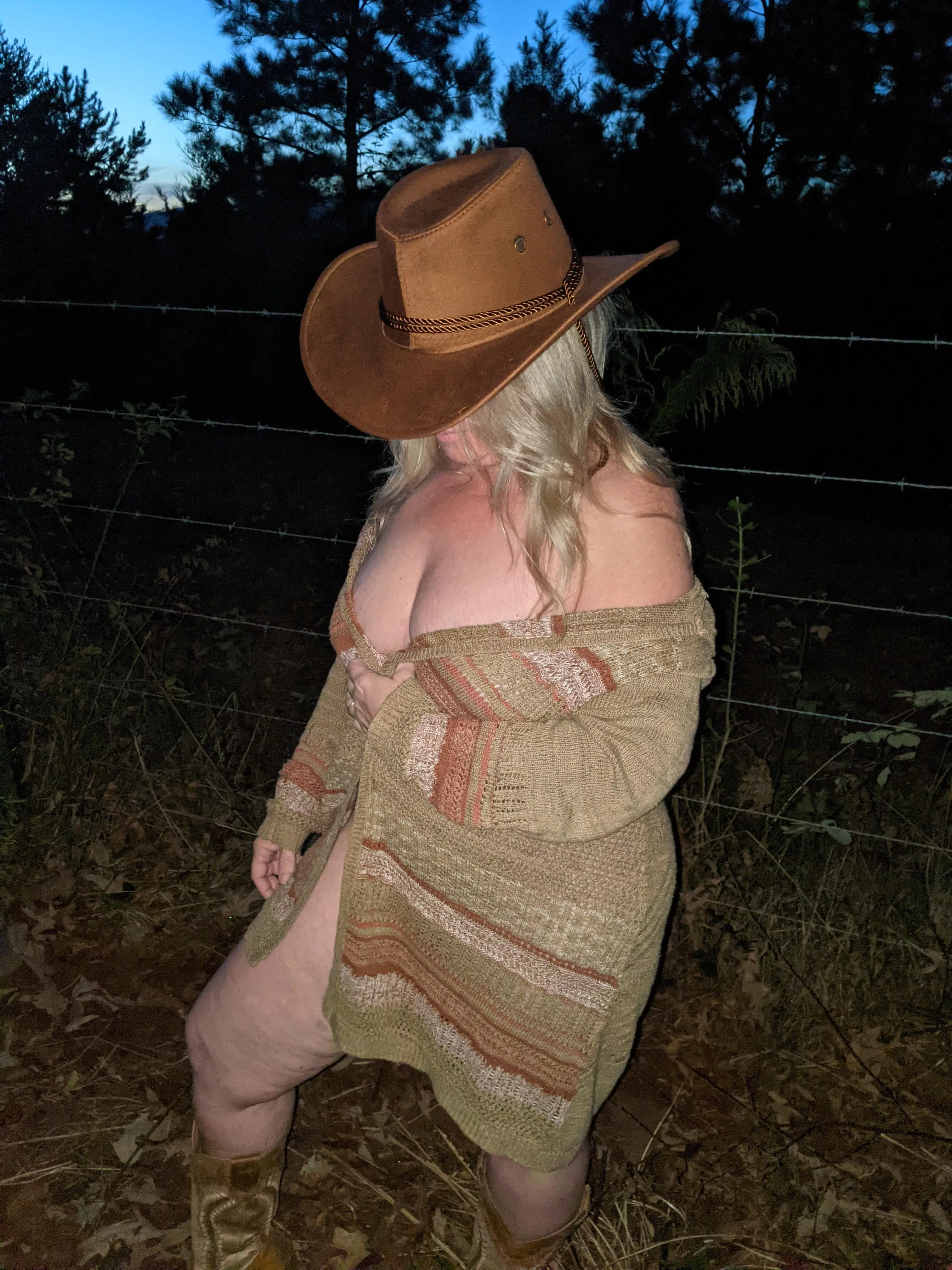 Just walking through the fields. Hope my neighbors weren't looking Just walking through the fields. Hope my neighbors weren't looking