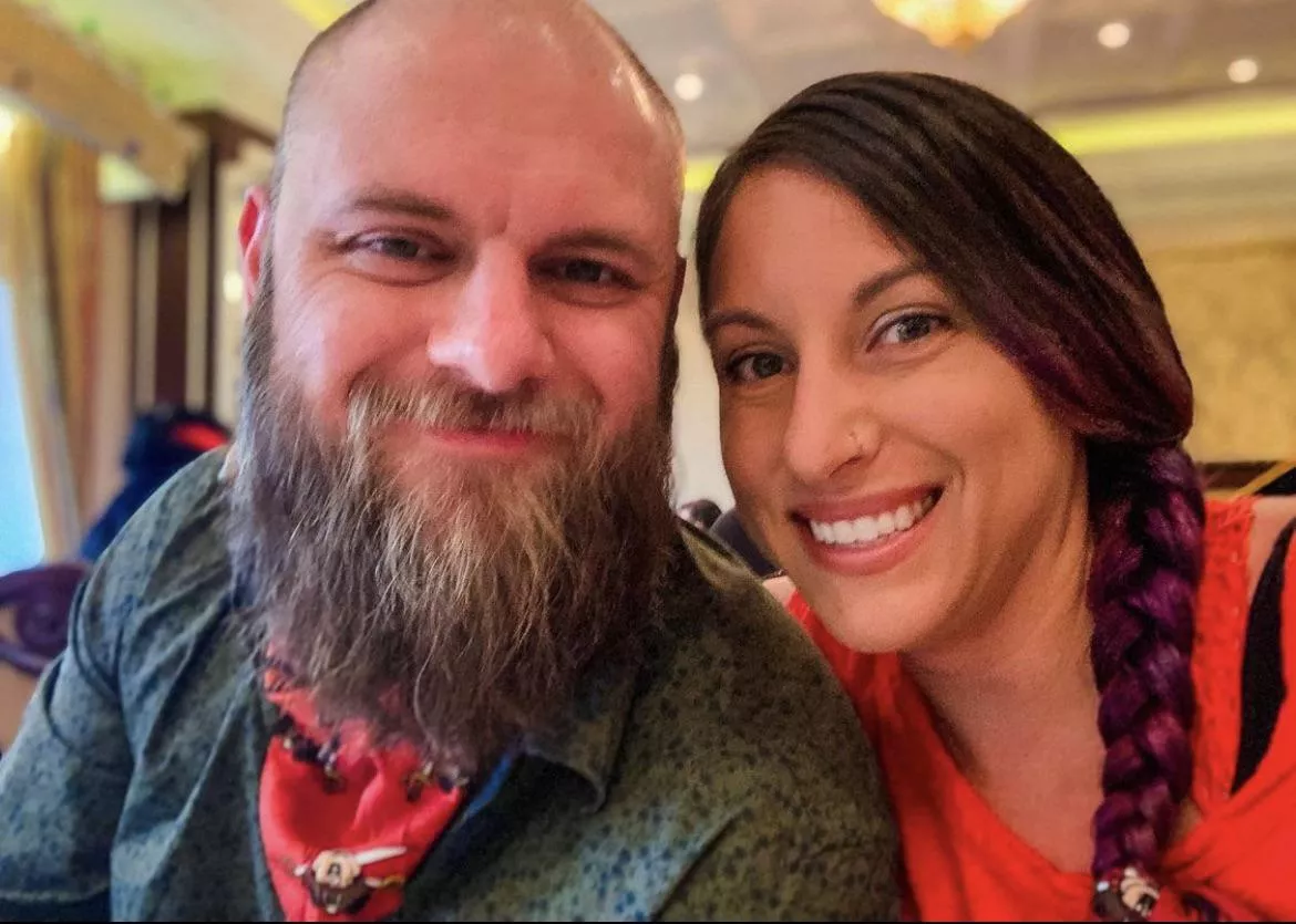 Just wanna say thank you too all the bulls that have made couples like us super happy, we had a blast cuckolding this year an hope to have a better experience next 2022 love you all