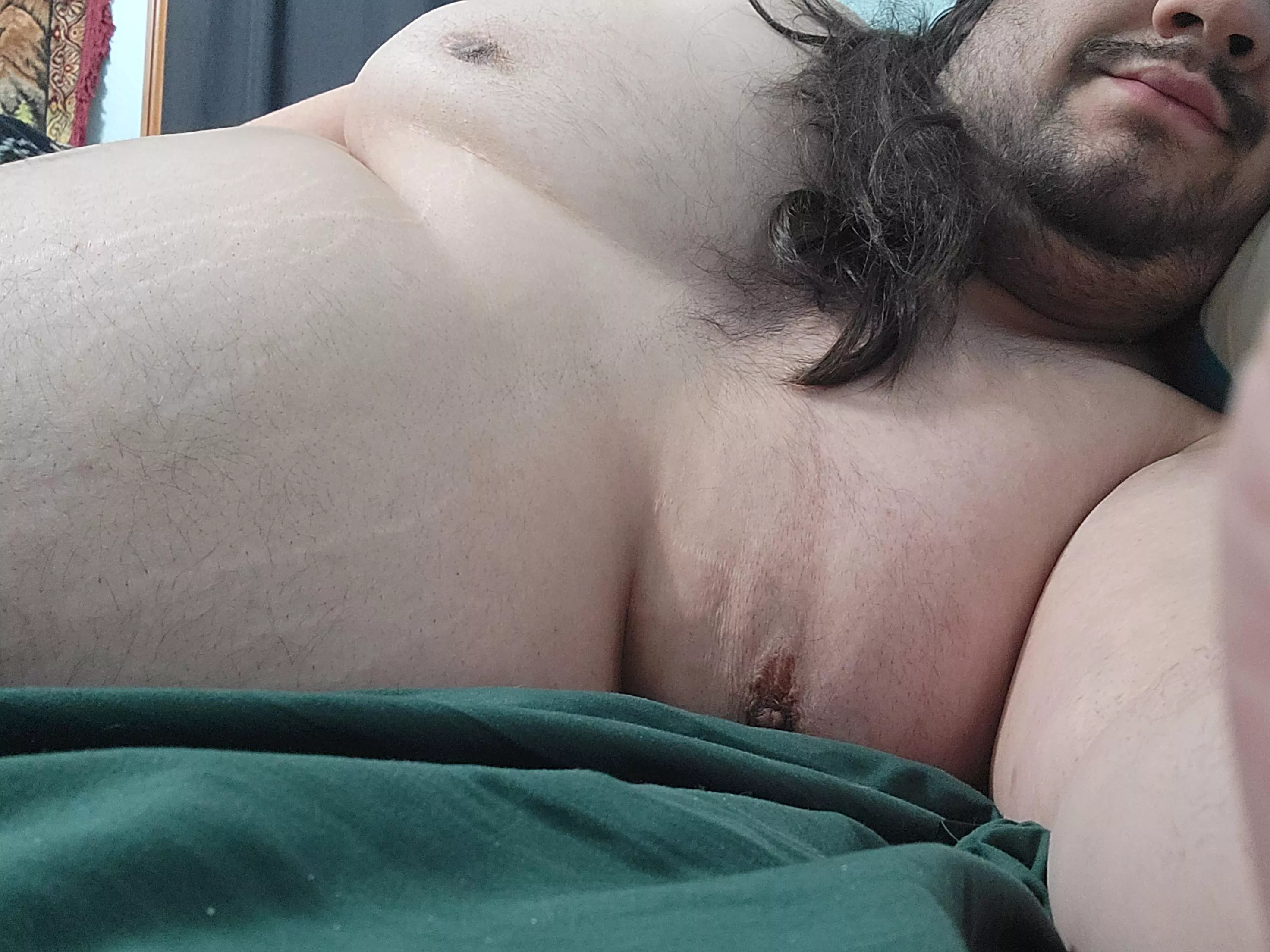 Just woke up, not ready to leave bed yet. Join me?