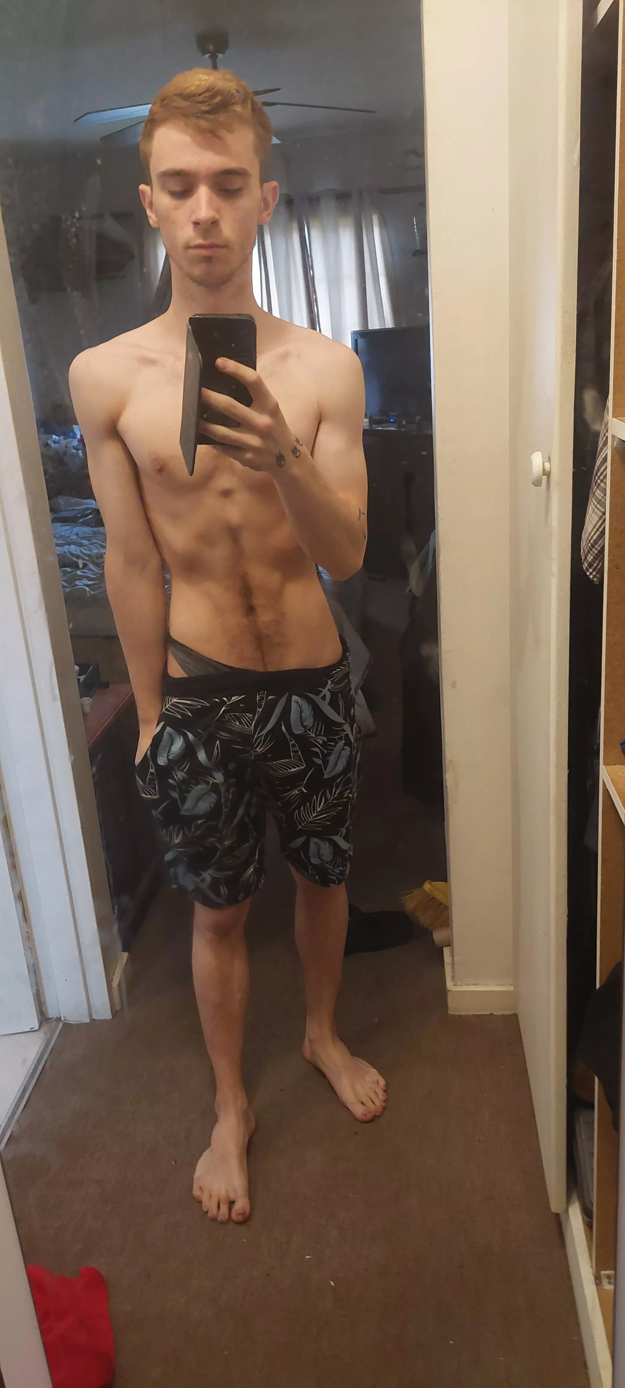 Keep forgetting that I like mirror selfies lol. Goodmorning! Keep forgetting that I like mirror selfies lol. Goodmorning!