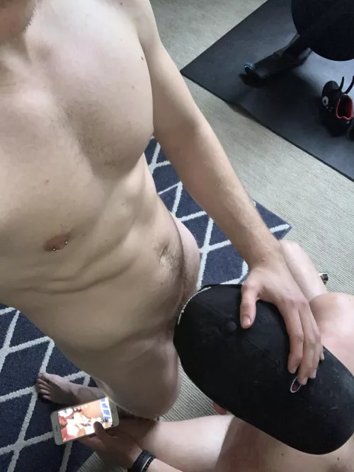 Keeping everyone fed🥵🥵🥵