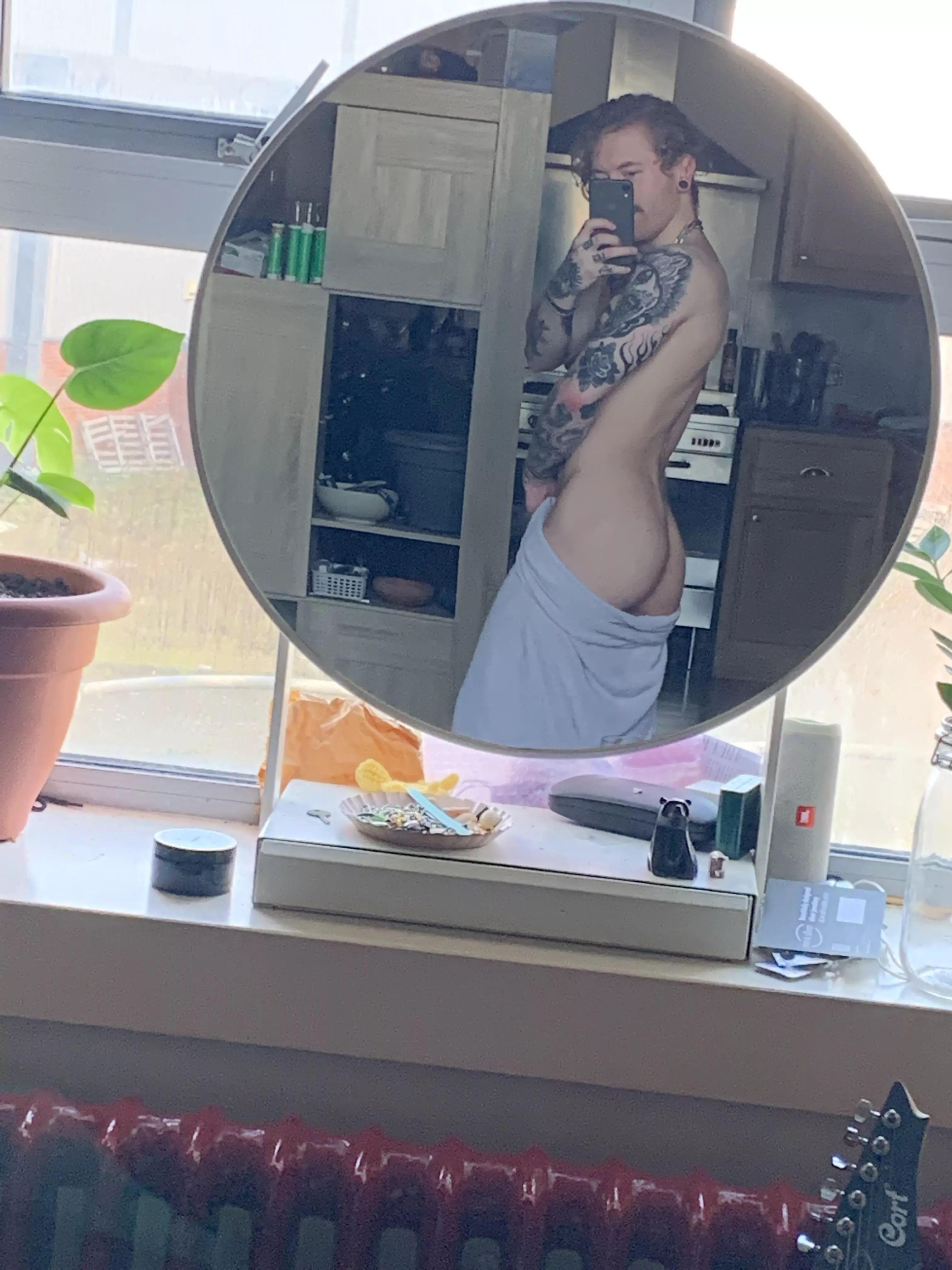 keeping it peachy 🍑