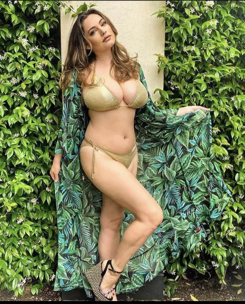 Kelly brook
