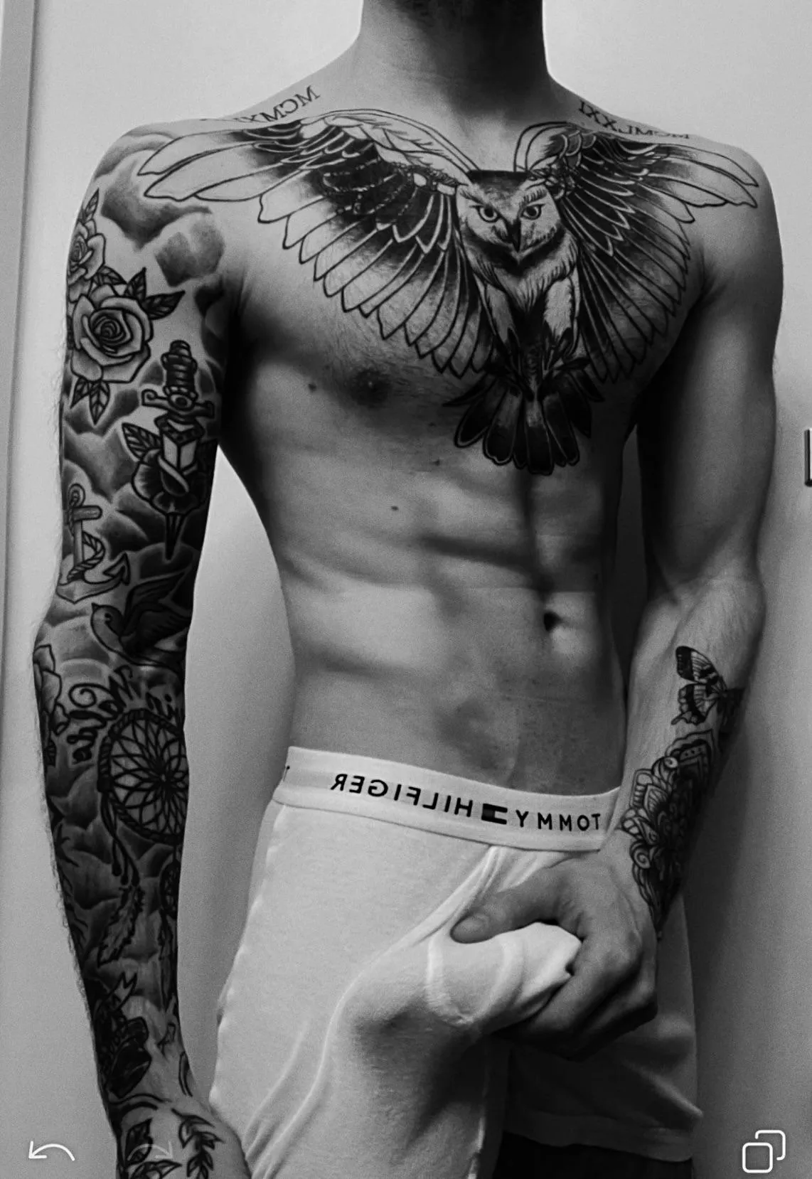 Kinda feel like a Tommy Hilfiger model in this😏😜 (M)