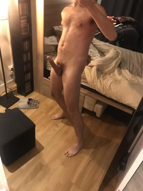 Kinda wish this place had more lights